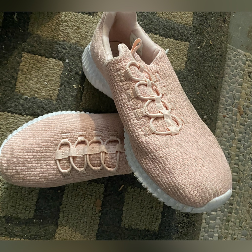 S Sport By Skechers Women's Charlize 2.0 Slip-On Sneakers pink S-7.5